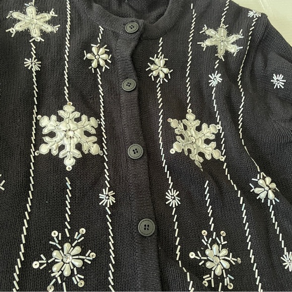 Bobbie Brooks snowflake button down sweater - Picture 5 of 7